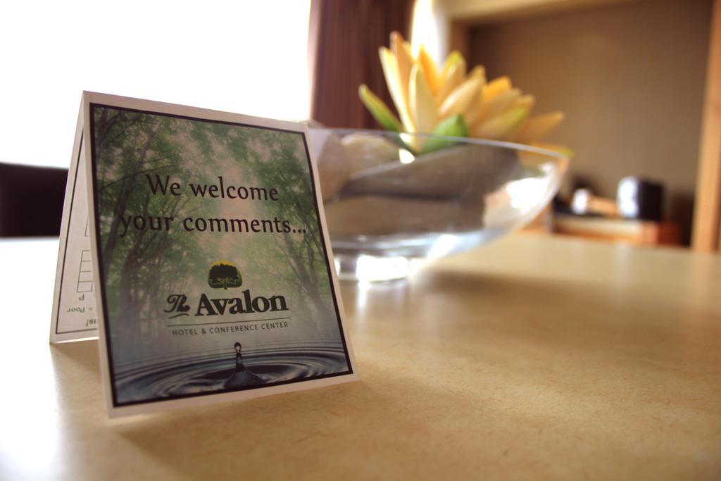 אירי The Avalon Hotel And Conference Center מראה חיצוני תמונה