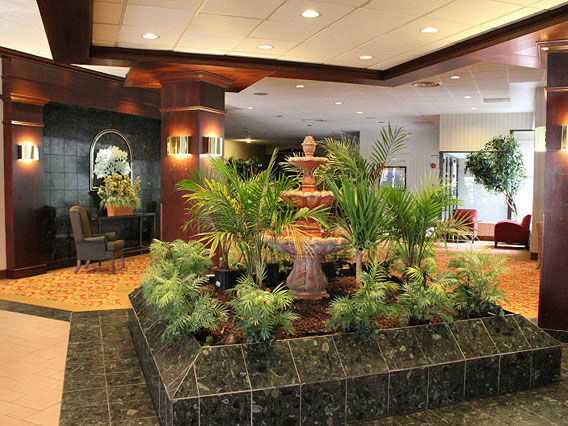אירי The Avalon Hotel And Conference Center מראה חיצוני תמונה